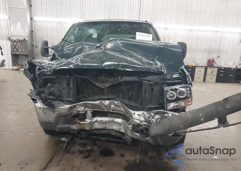 2002 Ford Excursion Xlt from USA, damaged, VIN 1FMNU41S22EB65700